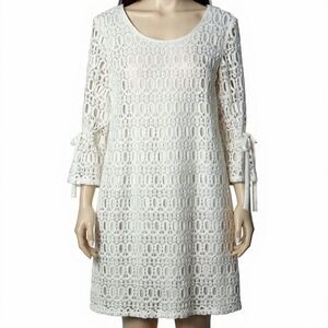 R&K Elegant 3/4 Bell Cuff Sleeve Crochet White Lace Dress